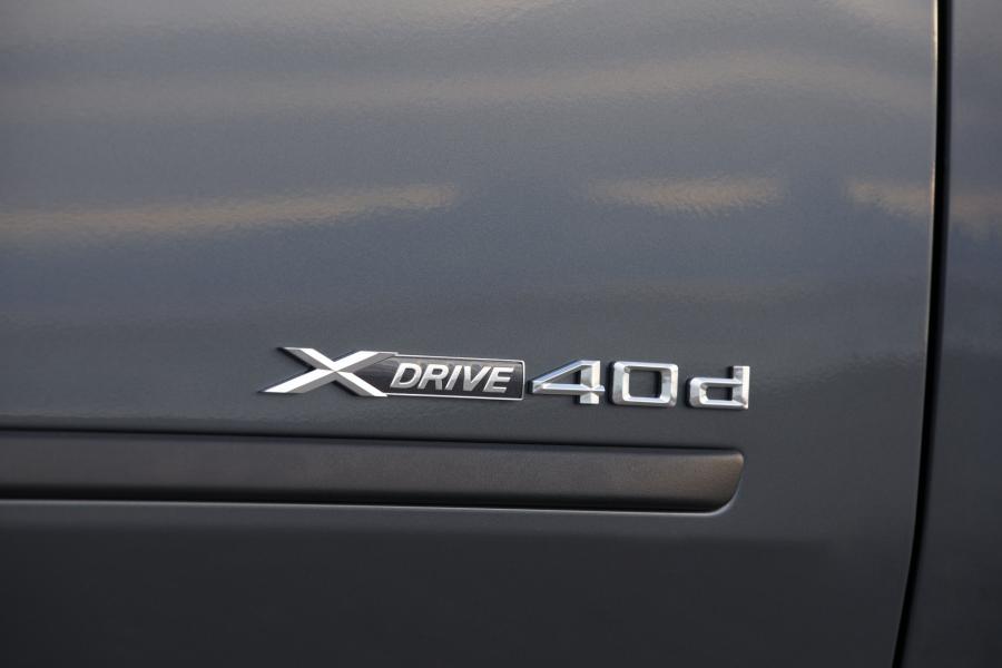  BMW X5 xDrive 4.0d 2010 года  (фото 7 из 83)